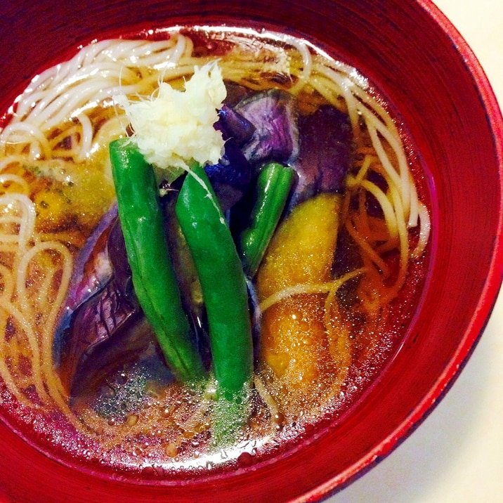 ★麺つゆで簡単手間なし！焼きなす温っかそうめん♪